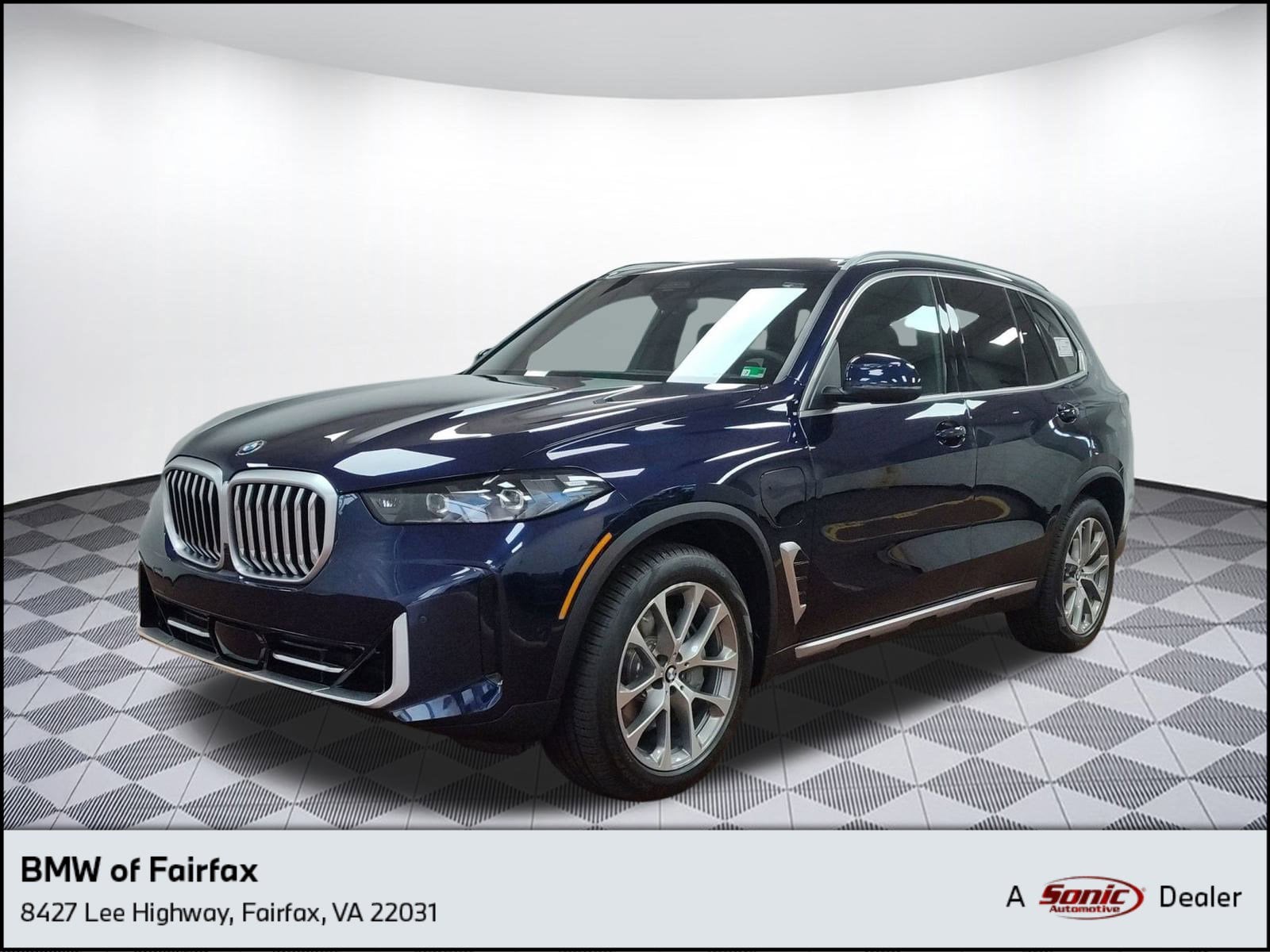 2026 BMW X5 50e's photo