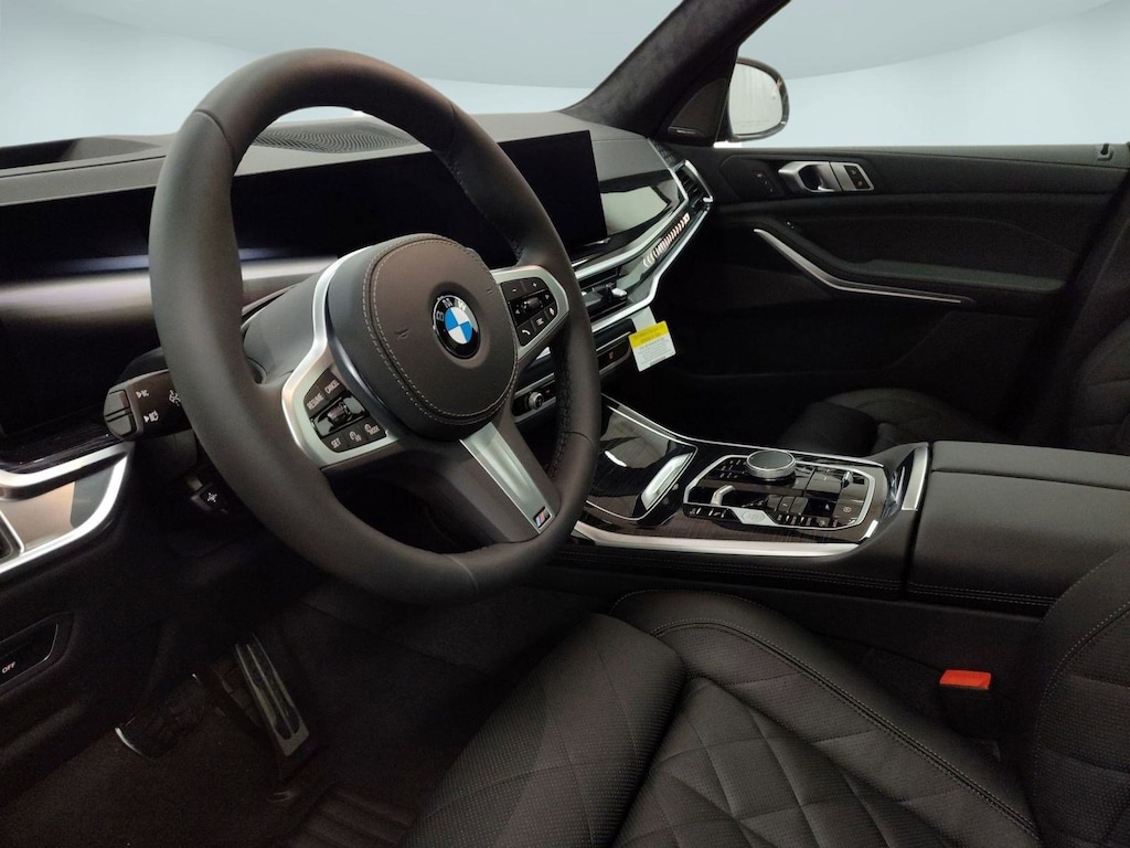New 2026 BMW X7 xDrive40i SUV