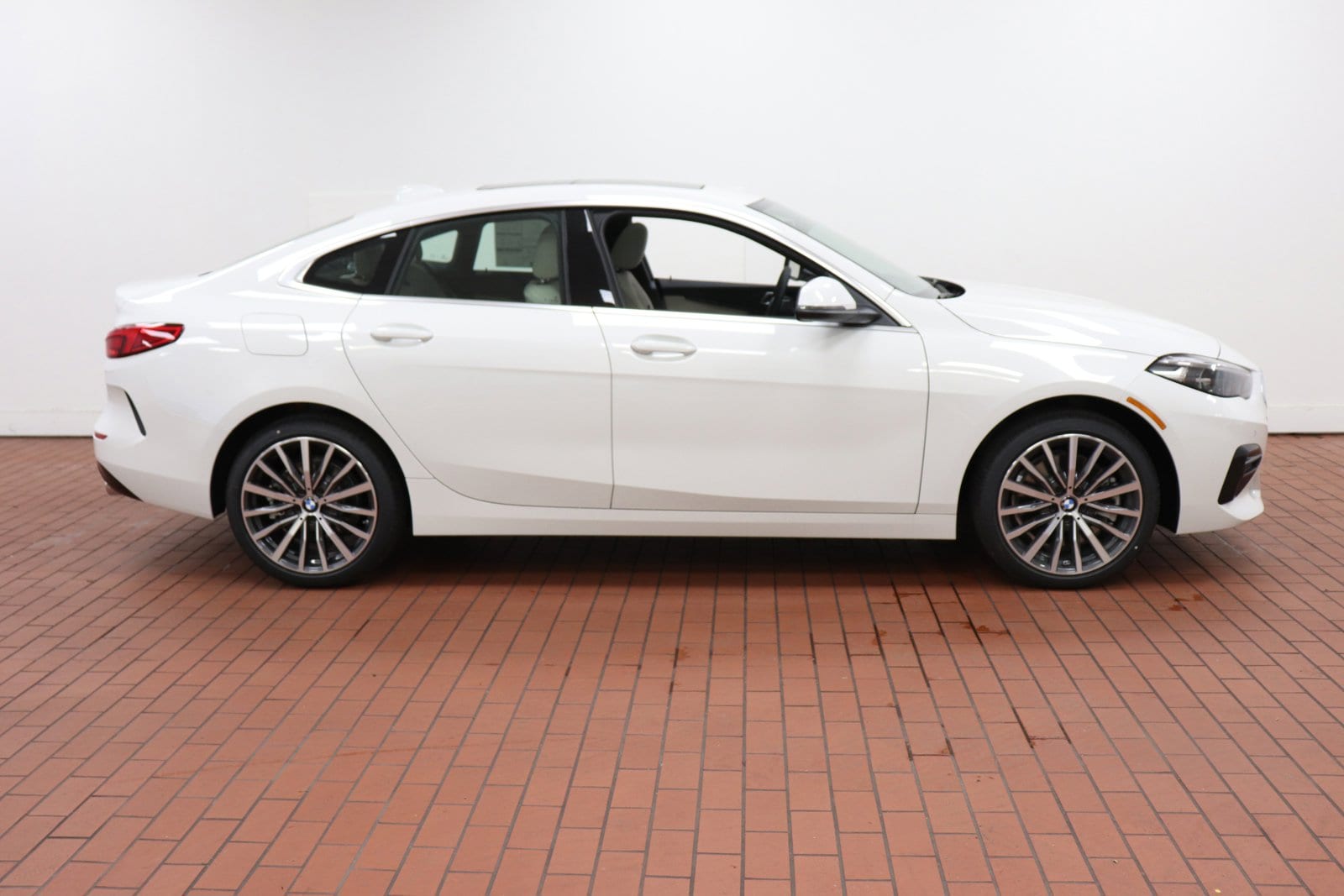 Used 2023 BMW 2 Series 228i with VIN WBA73AK00P7M69404 for sale in Charlotte, NC