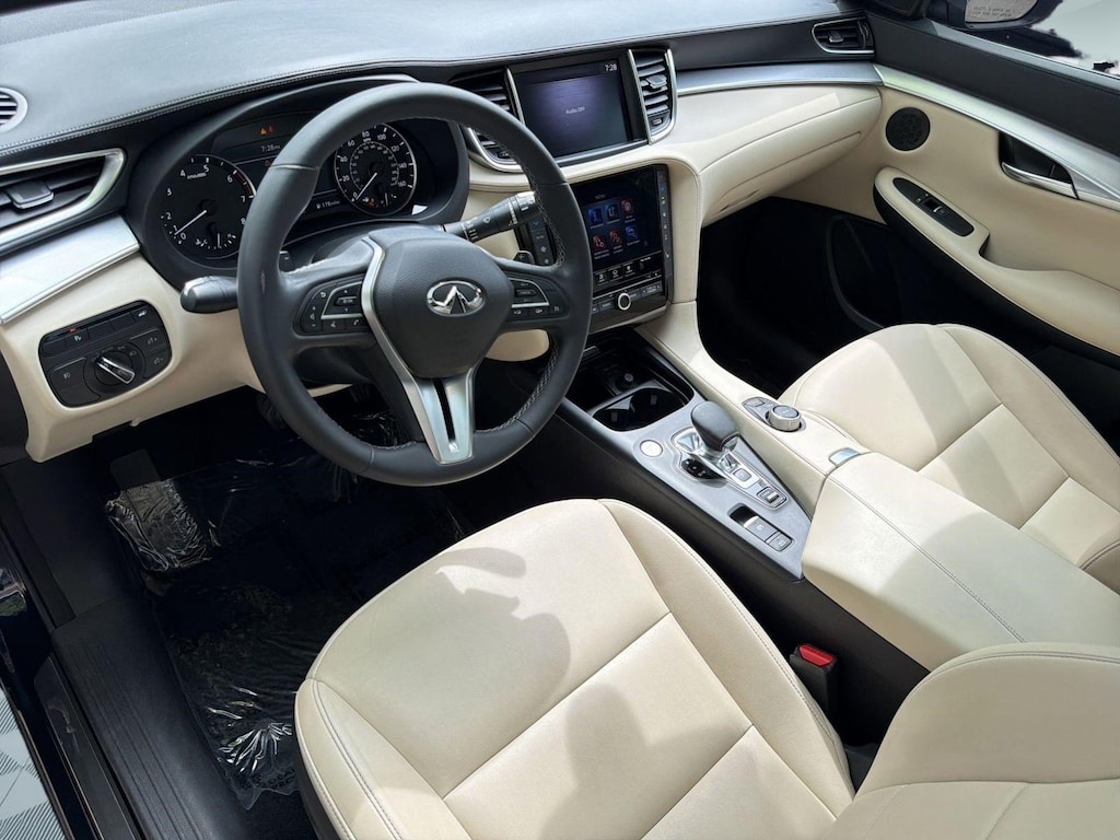 Used 2020 INFINITI QX50 LUXE SUV