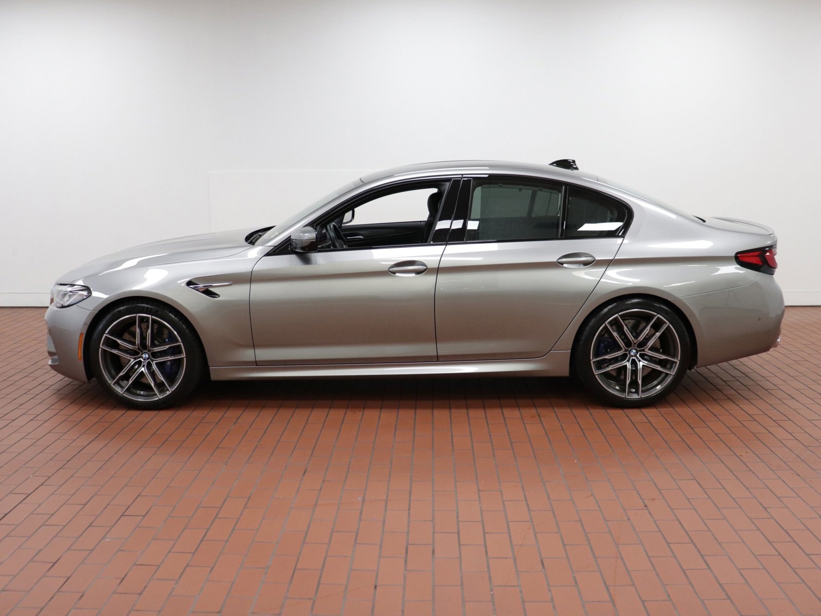 Used 2021 BMW M5 Base with VIN WBS83CH03MCF69800 for sale in Fairfax, VA