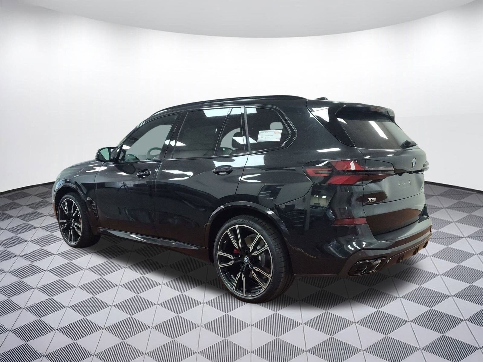 2026 Bmw X5 M60i photo 3