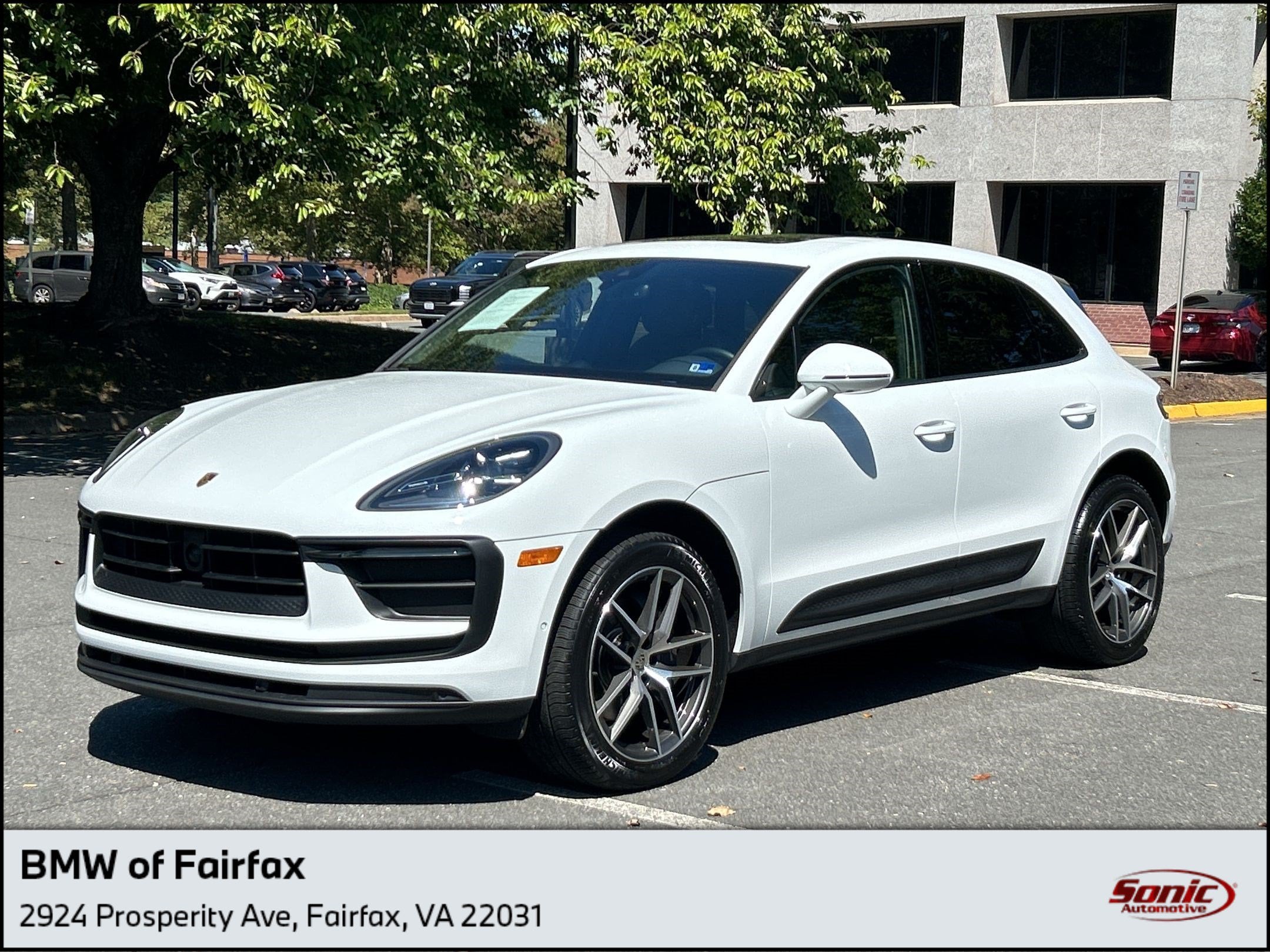 2023 Porsche Macan