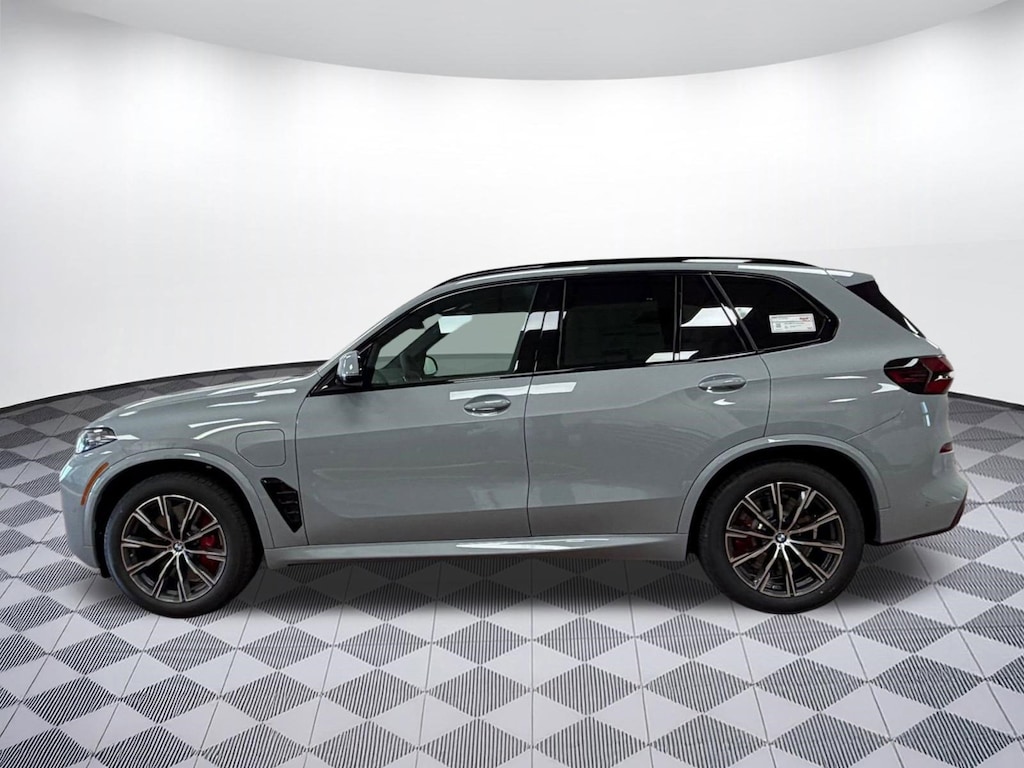 New 2026 BMW X5 PHEV xDrive50e SUV