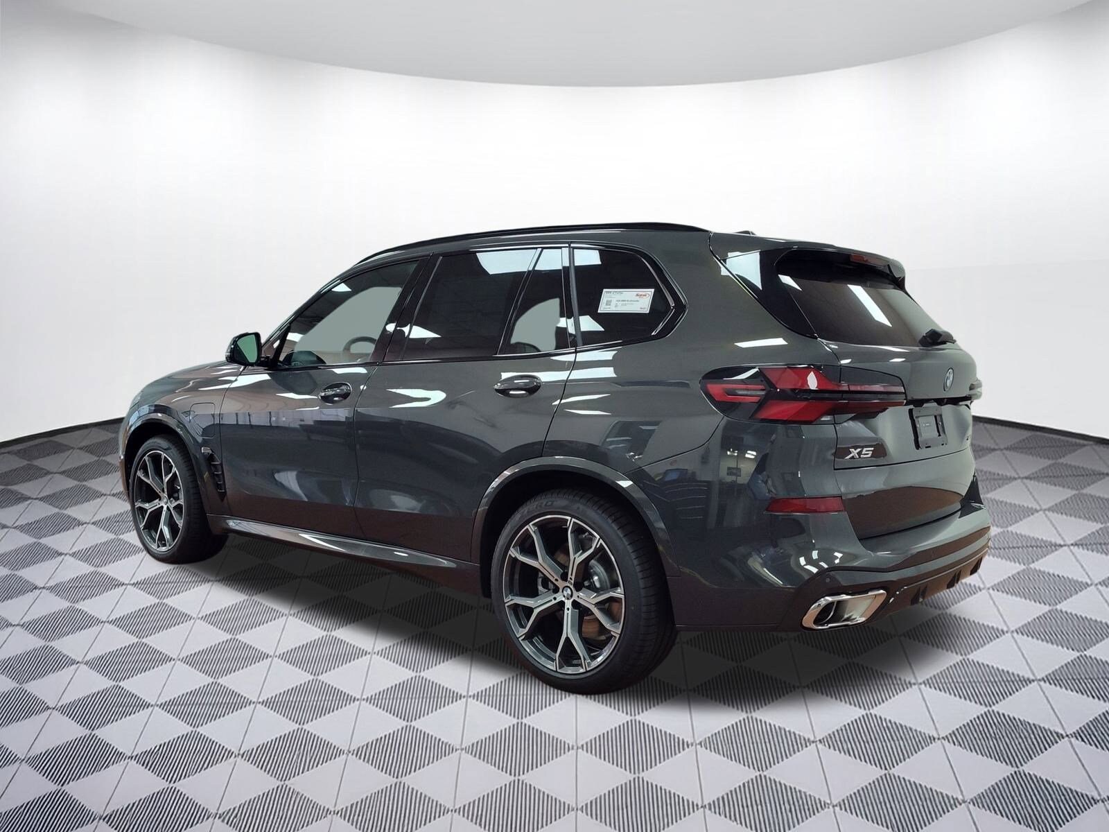 2026 Bmw X5 xDrive50e photo 3