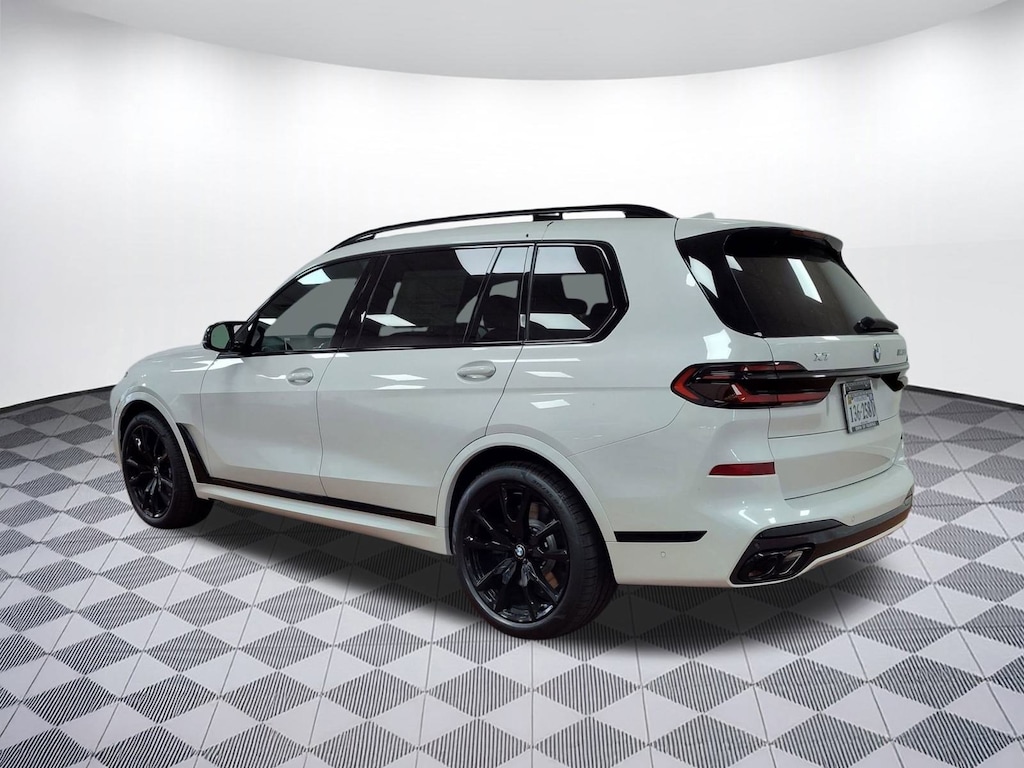 New 2026 BMW X7 M60i SUV