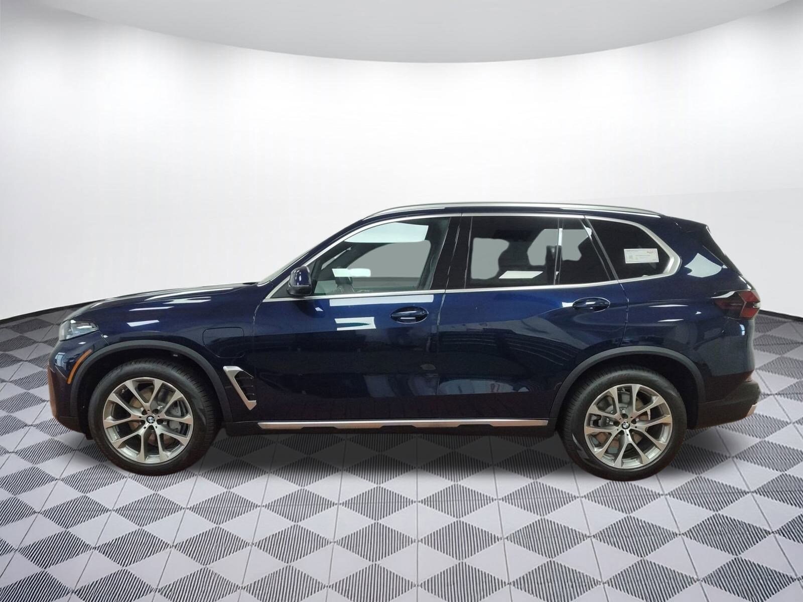 2026 Bmw X5 xDrive50e photo 2