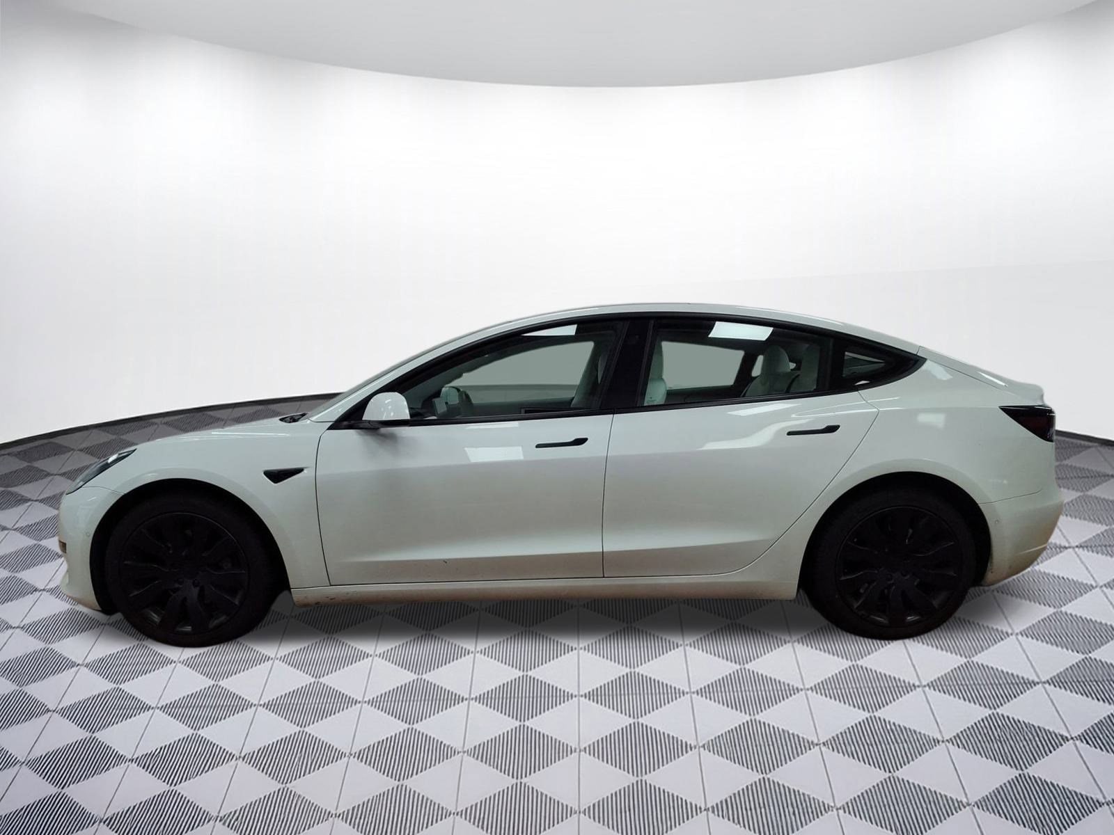 Used 2021 Tesla Model 3 Base with VIN 5YJ3E1EB4MF860280 for sale in Fairfax, VA