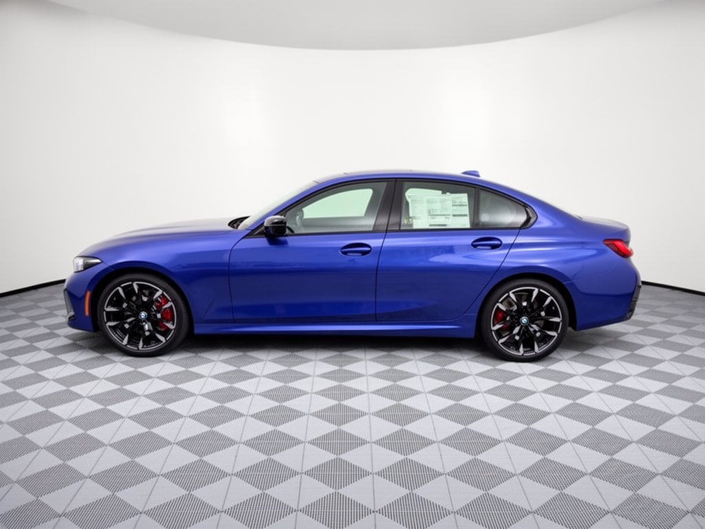 New 2026 BMW 330i xDrive Sedan