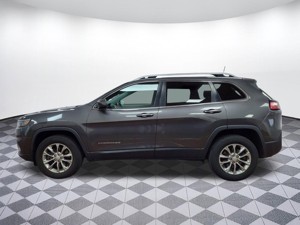 Used 2019 Jeep Cherokee Latitude Plus 4x4 SUV