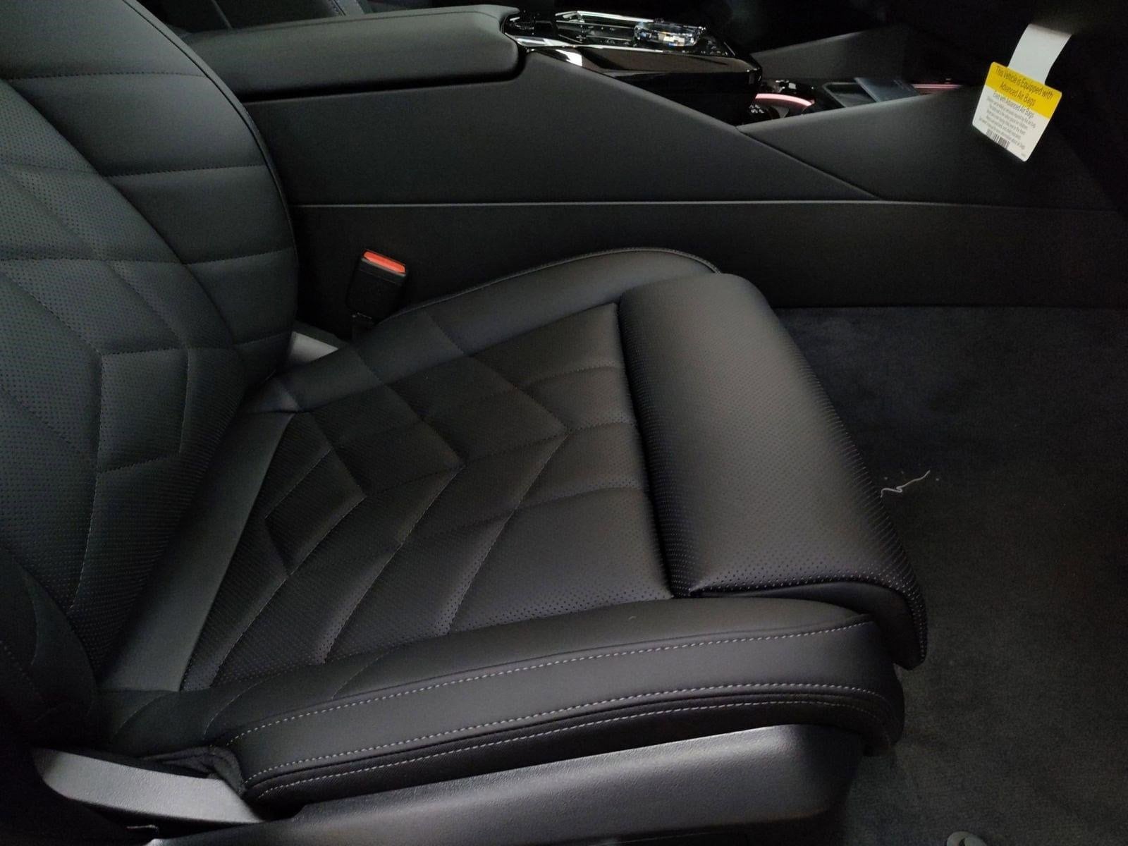 2026 BMW 5 Series 530i - Photo 27