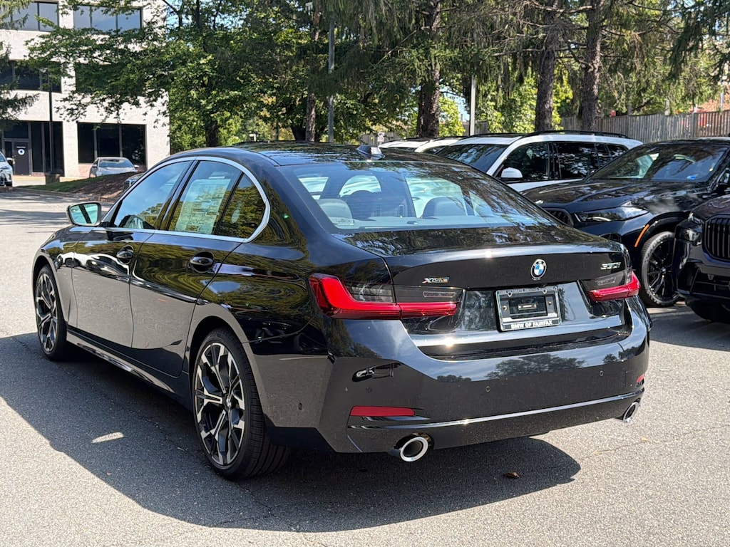New 2026 BMW 330i xDrive Sedan