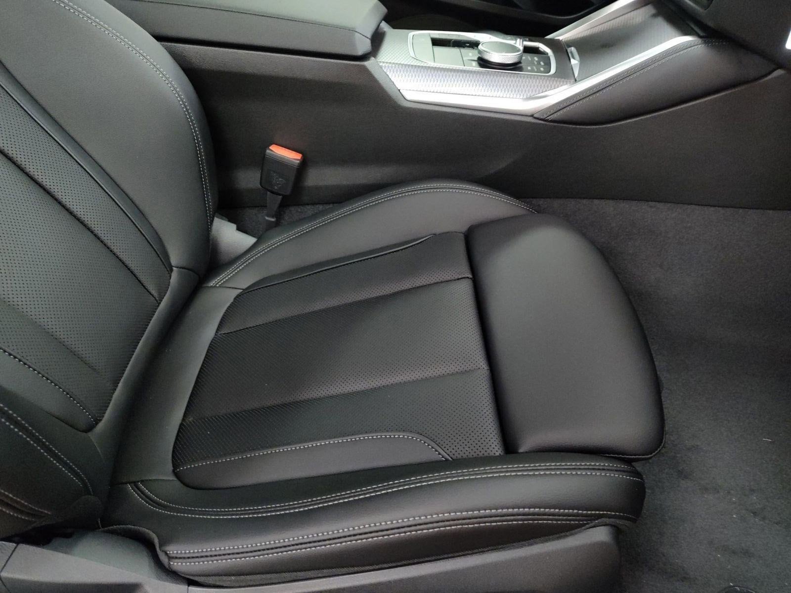 2026 BMW 2 Series 230i - Photo 27
