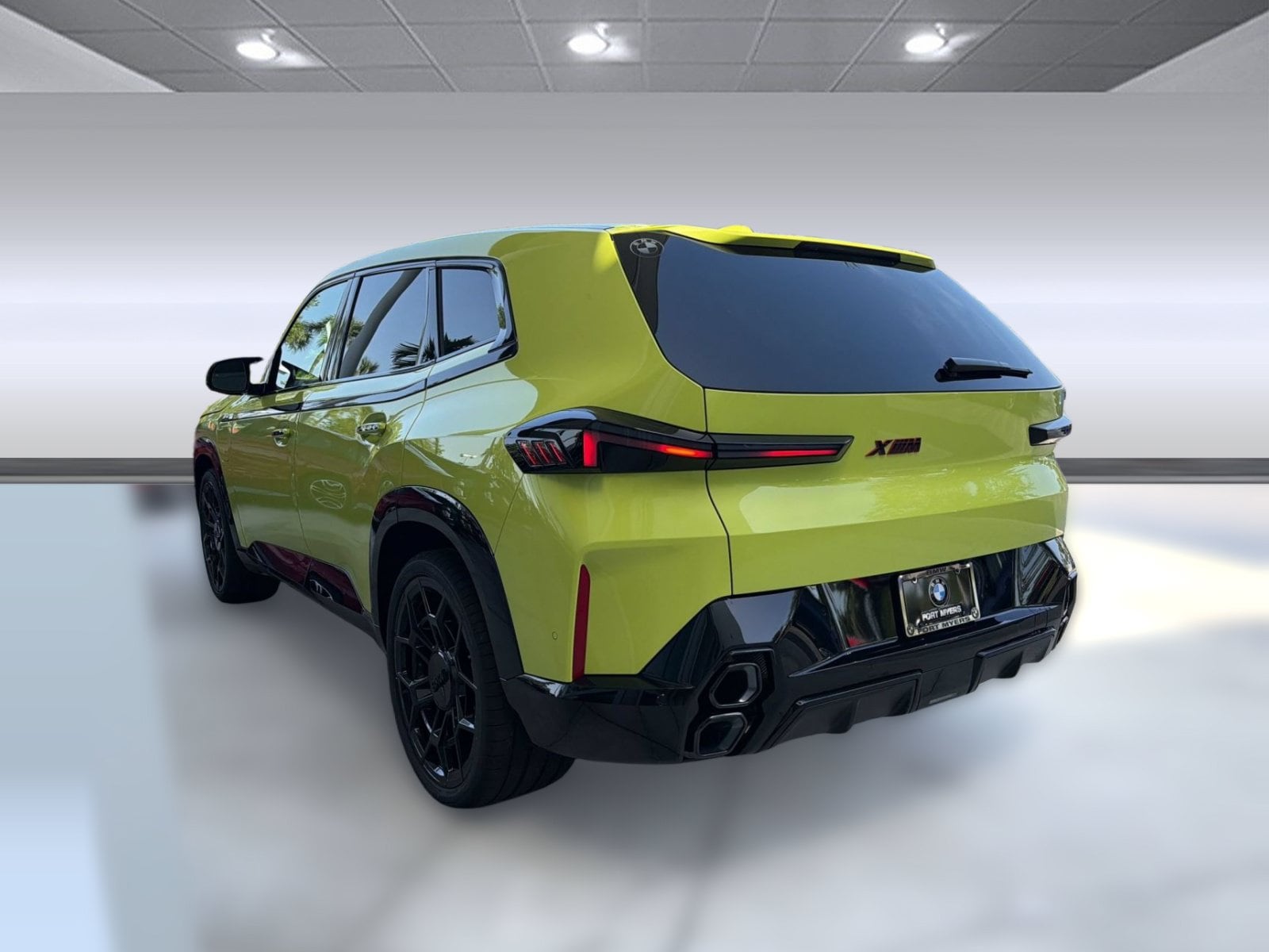 XM Label SUV