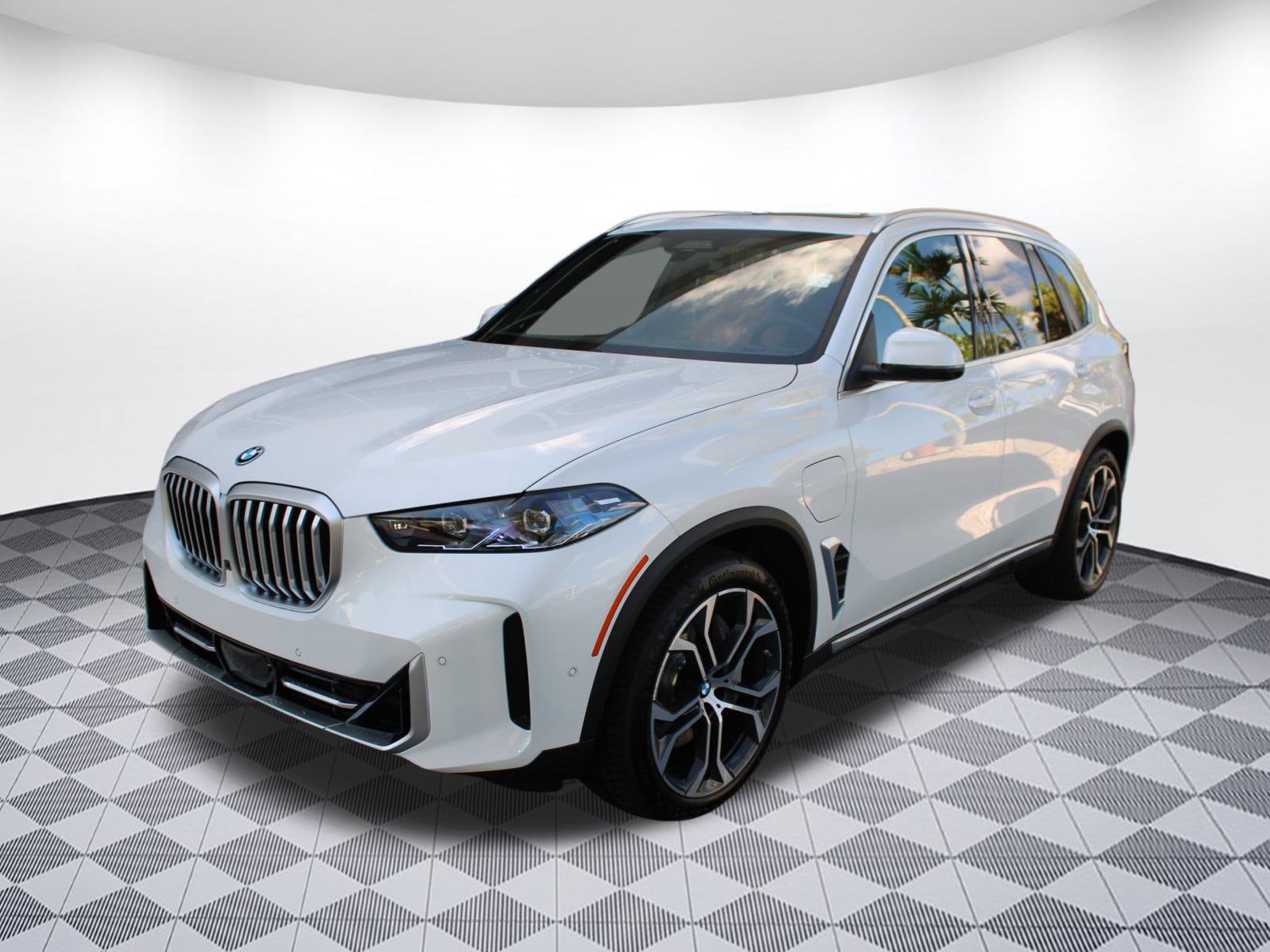 2026 BMW X5 PHEV xDrive50e