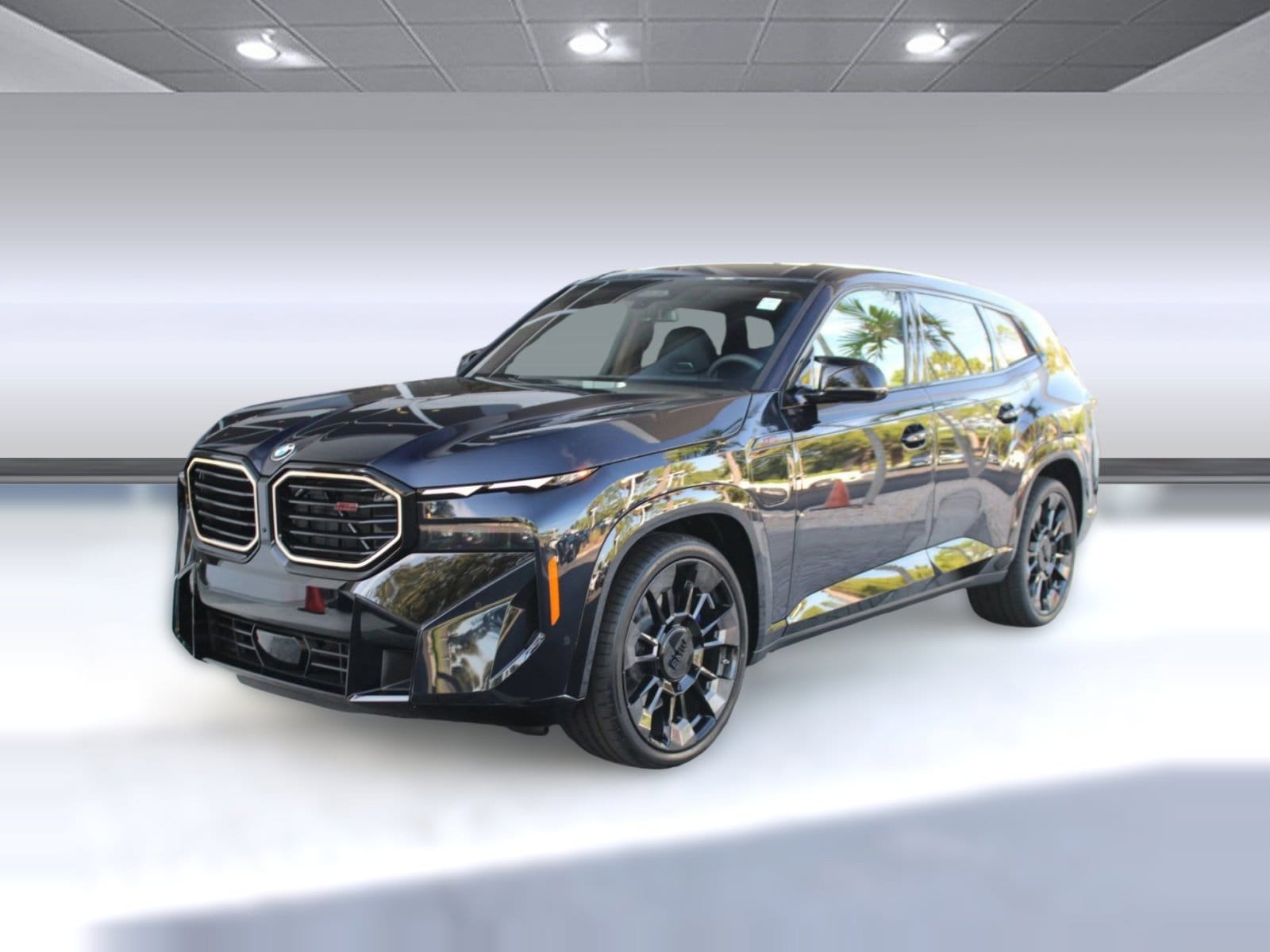 2026 BMW XM Base's photo