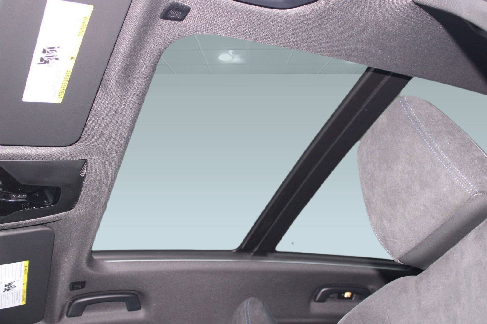 2025 BMW X1 28i - Photo 16