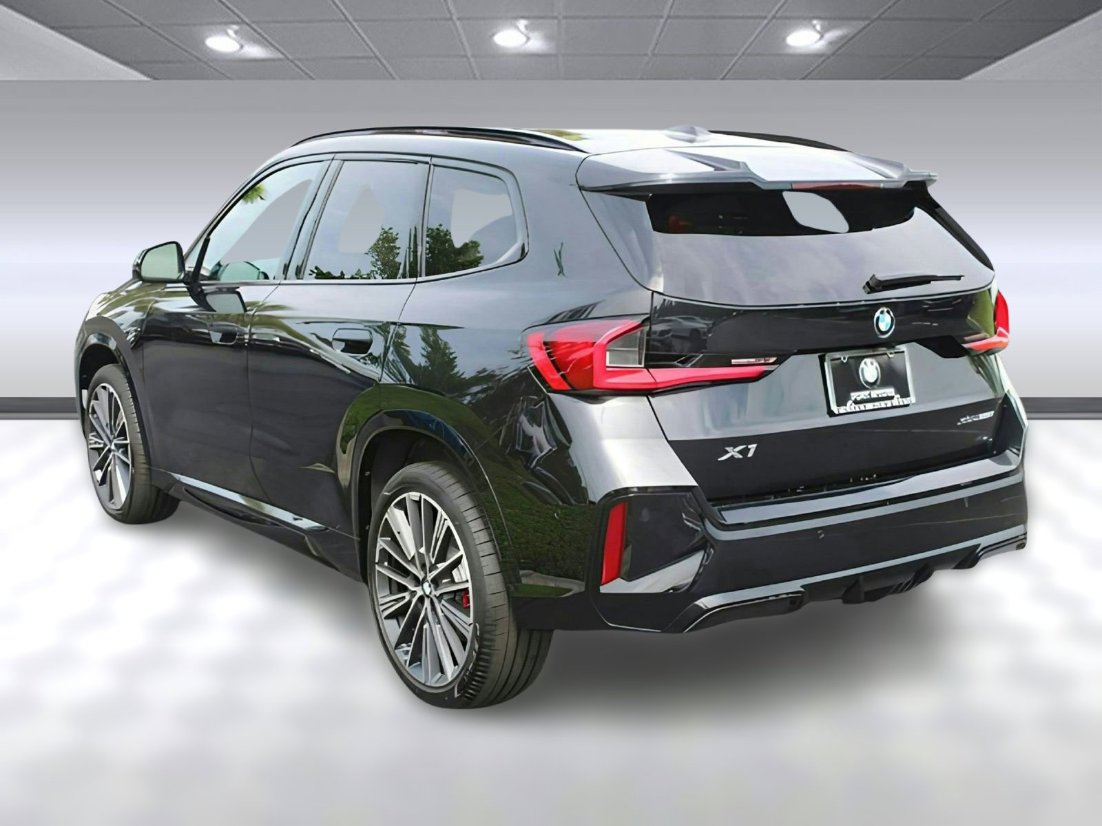 2025 Bmw X1 XDrive28i photo 3