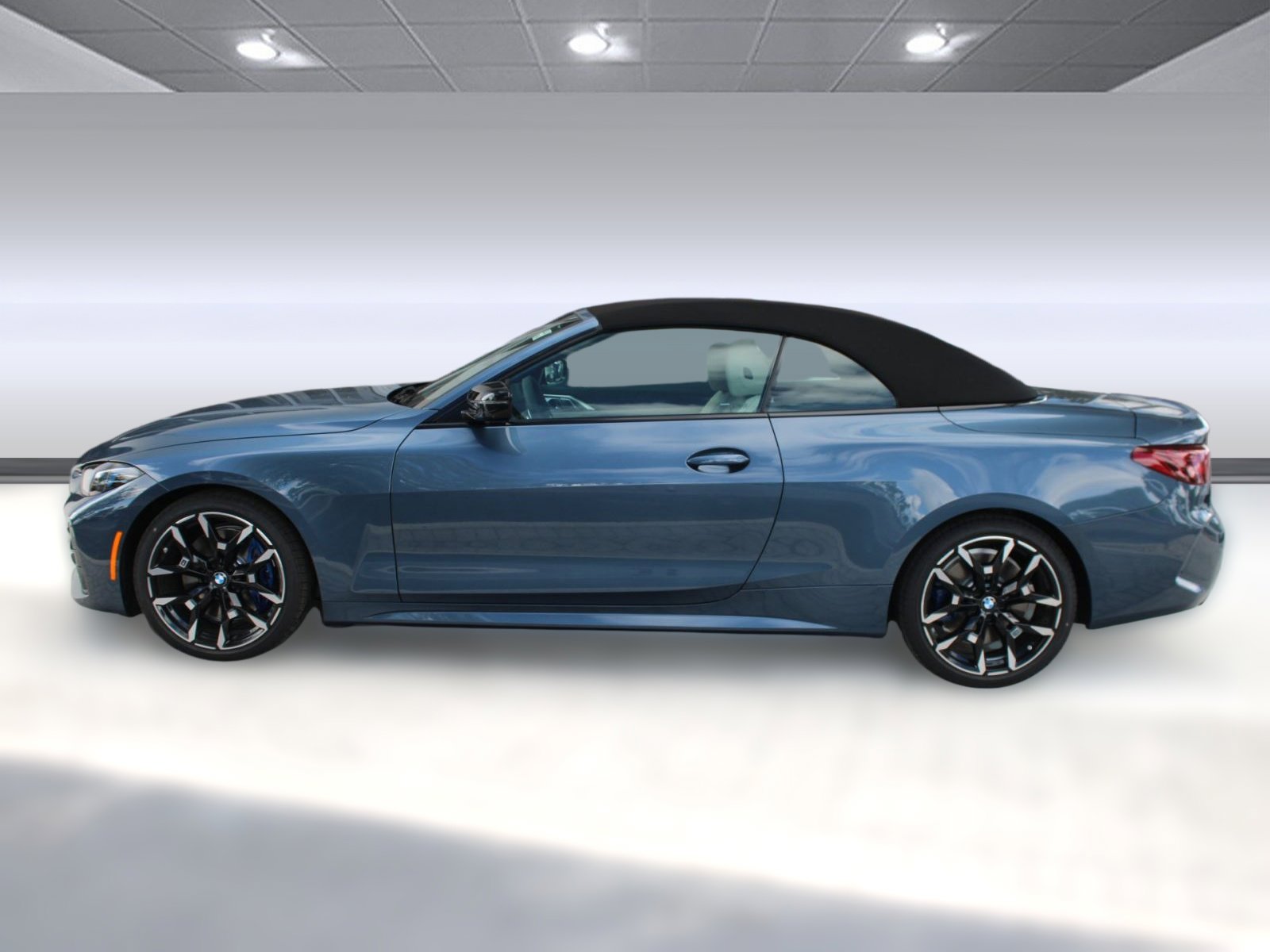 2026 Bmw 430i photo 2