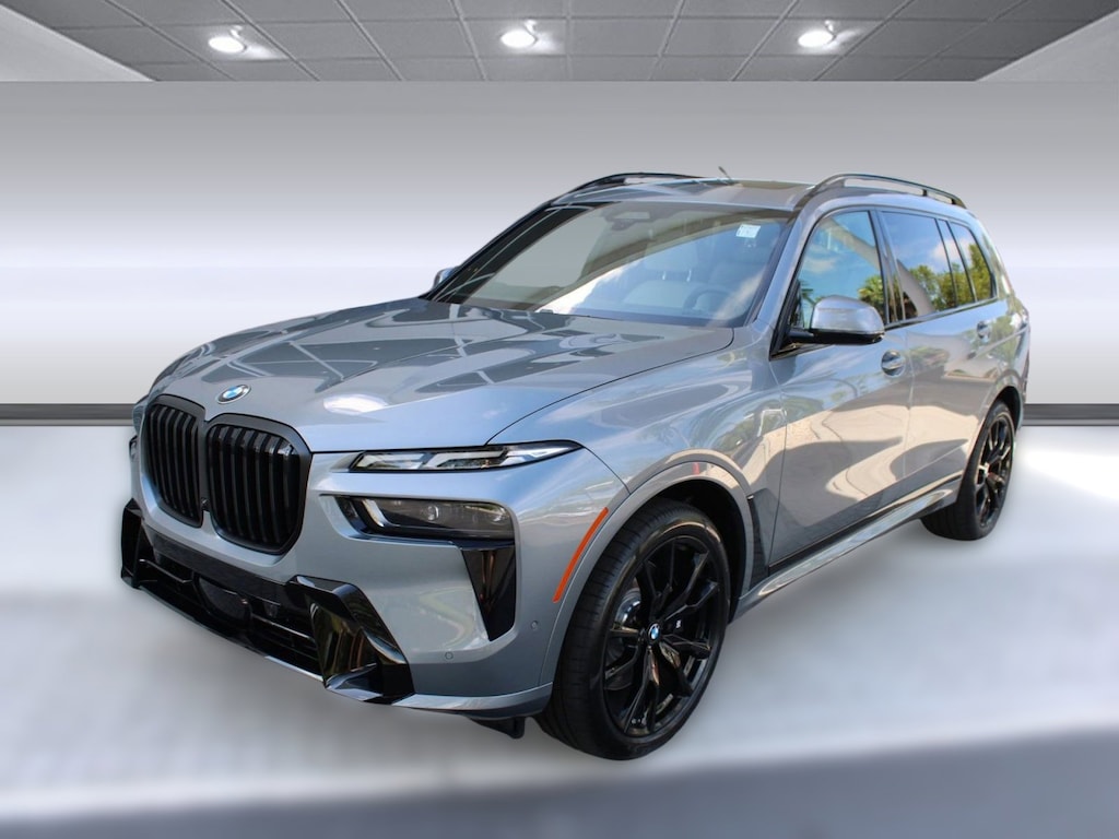 New 2026 BMW X7 xDrive40i SUV