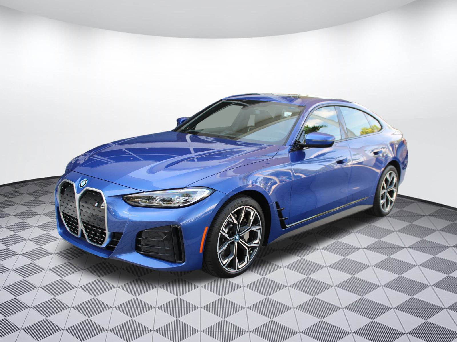 Used 2023 BMW i4 Base with VIN WBY73AW09PFN73505 for sale in Fort Myers, FL