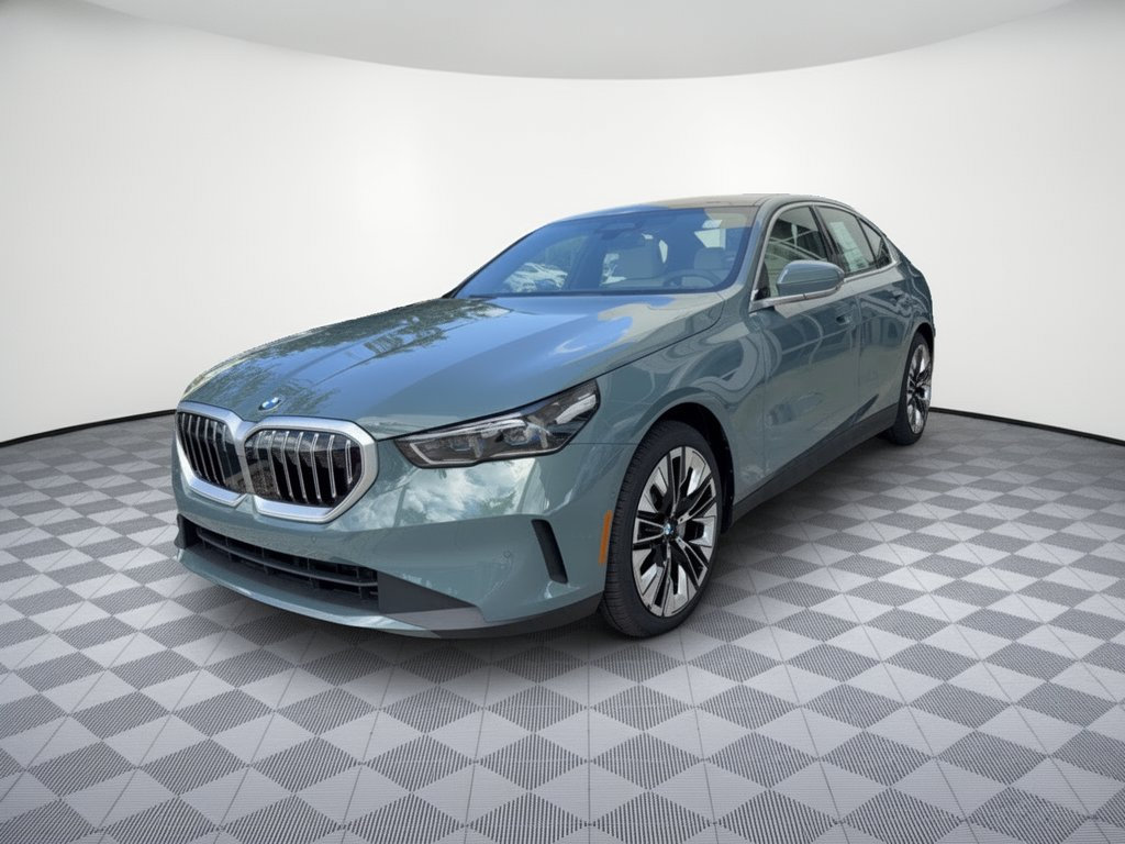 2027 BMW 530i Sedan