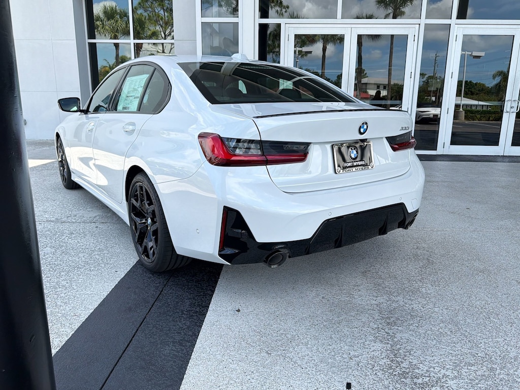 New 2026 BMW 330i Sedan