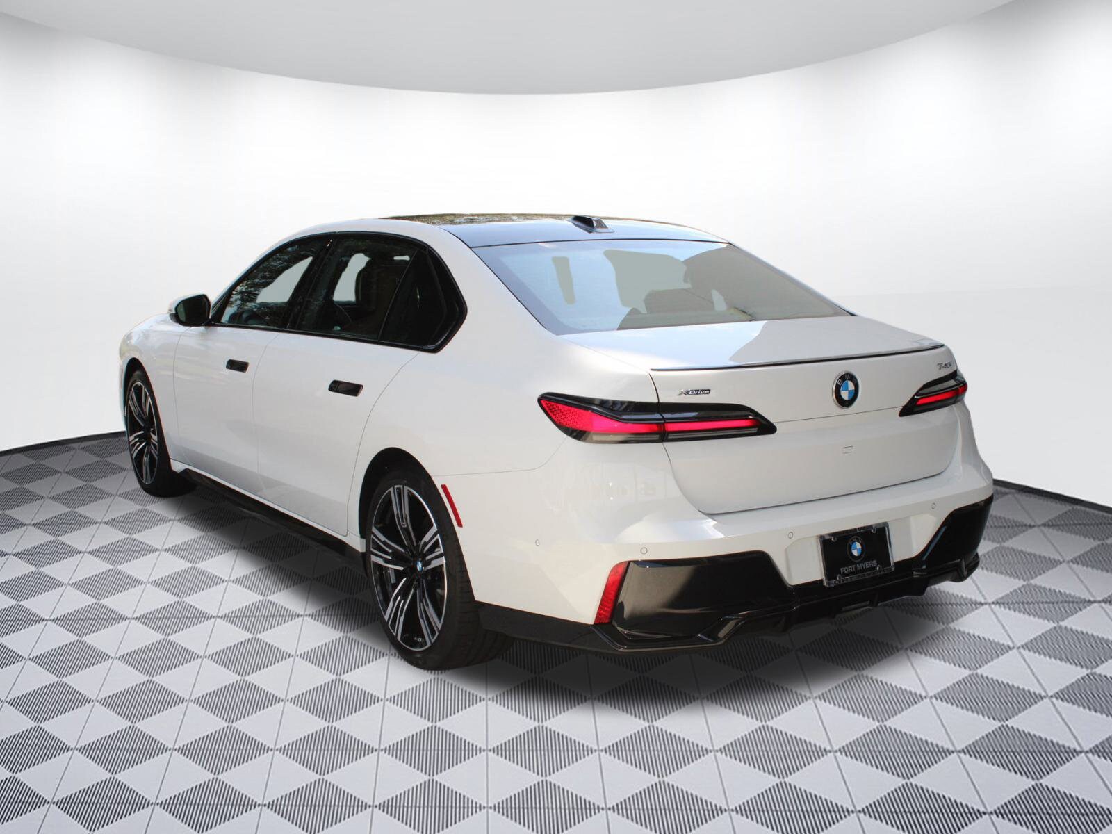 2025 Bmw 740i xDrive photo 3