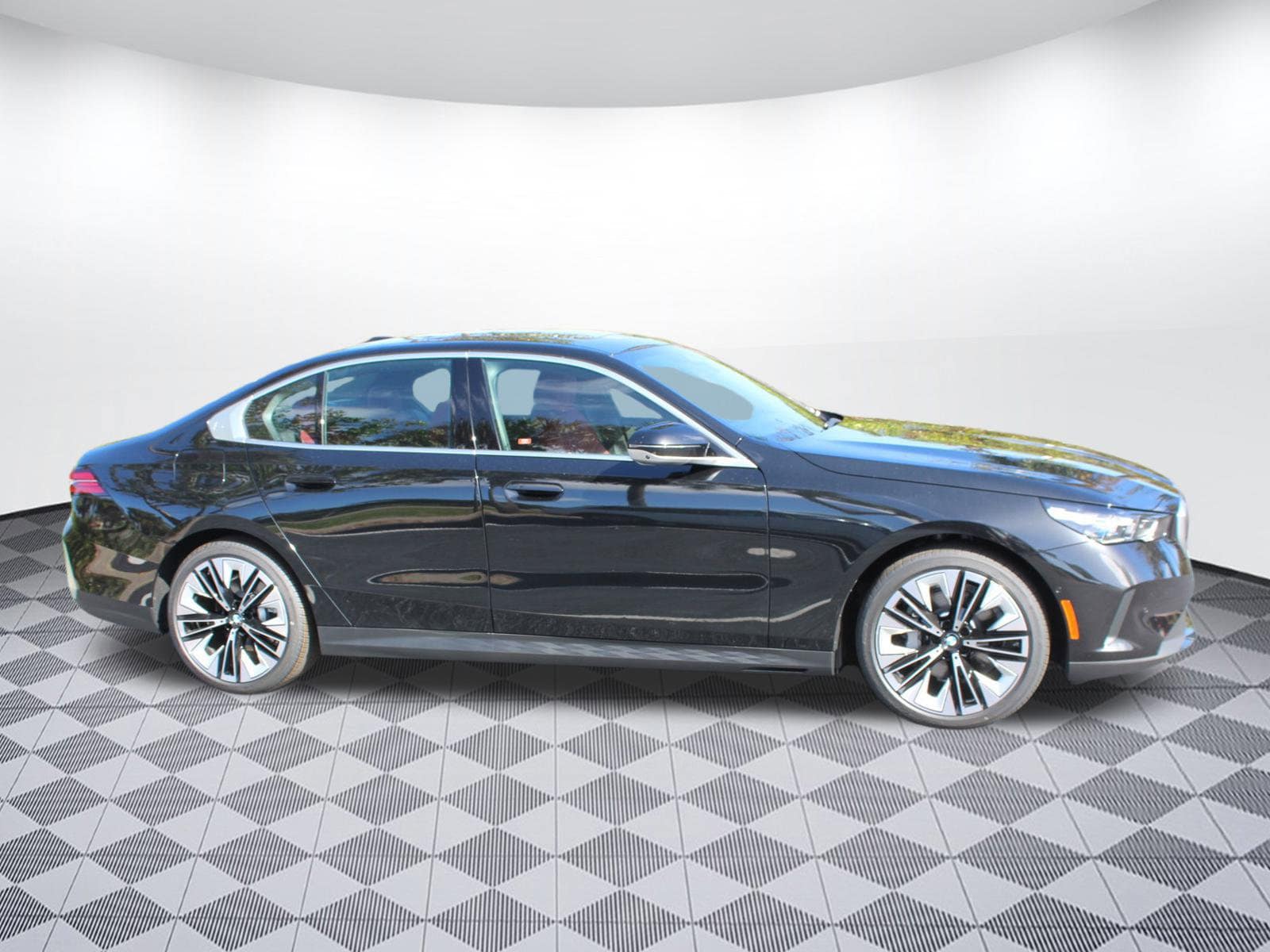 Used 2025 BMW 5 Series 530i with VIN WBA43FJ0XSCT48431 for sale in Fort Myers, FL