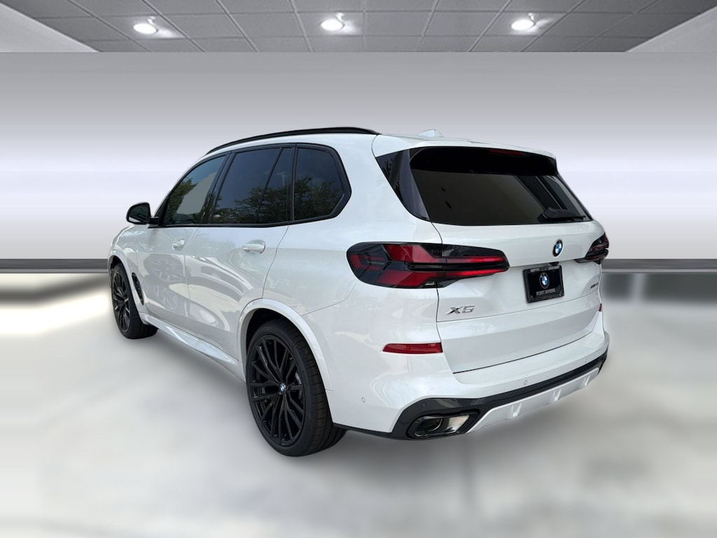 New 2026 BMW X5 sDrive40i SUV
