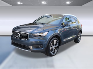 Used 2022 Volvo XC40 T5 AWD Inscription SUV for sale in Fort Myers, FL