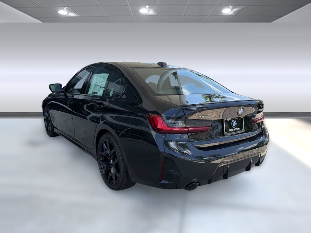 New 2026 BMW 330i xDrive Sedan