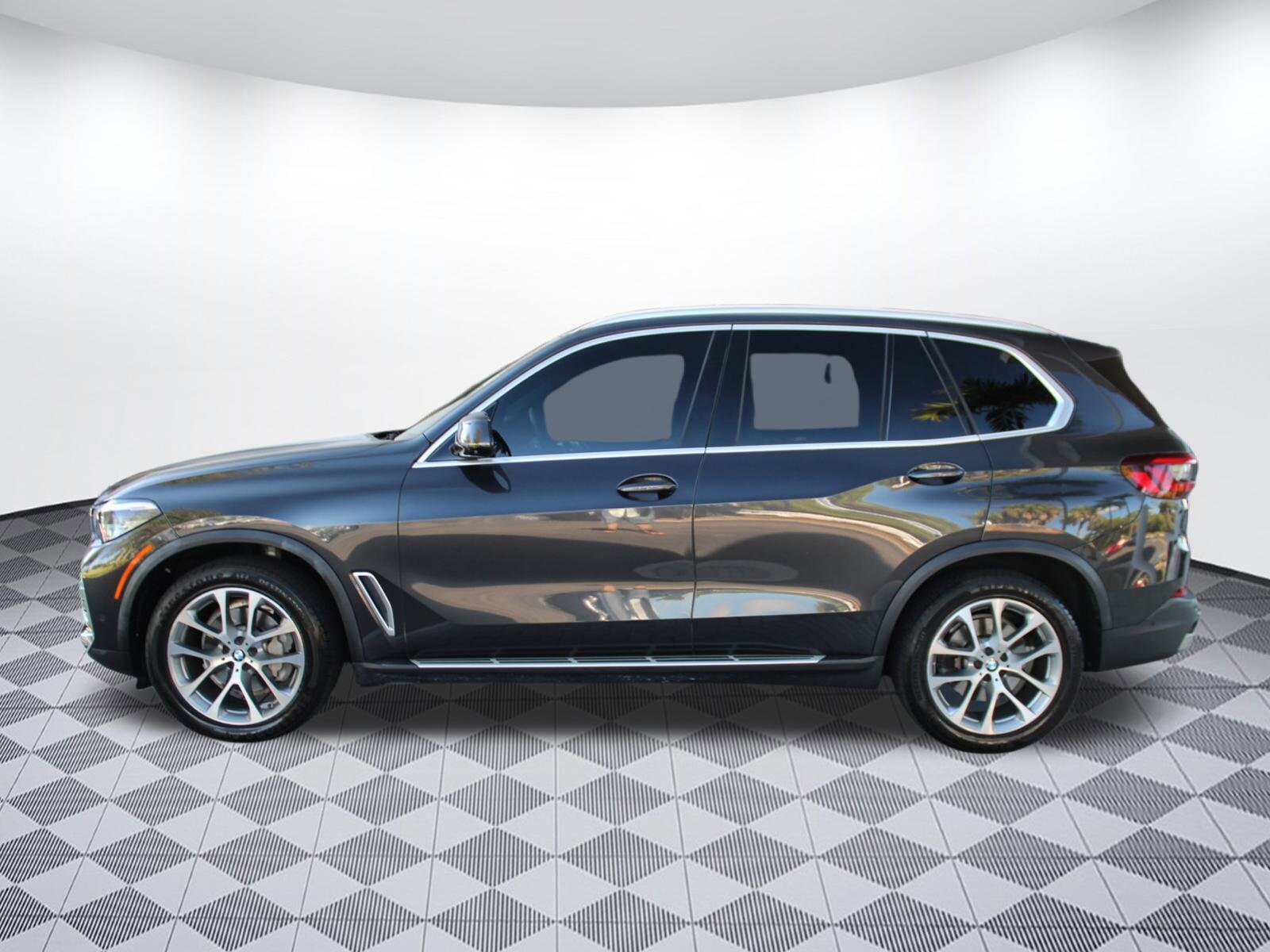 2023 Bmw X5 xDrive40i photo 2