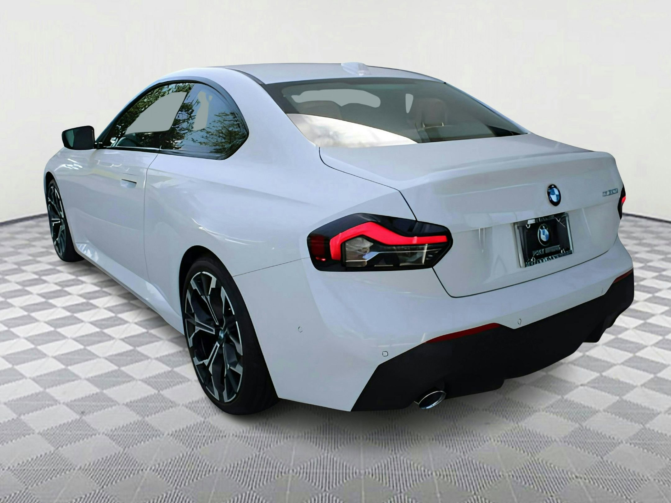 2025 Bmw 230i Coupe photo 3