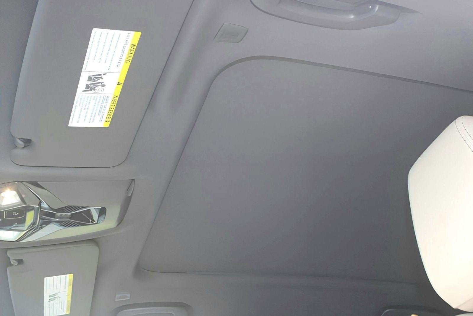 2025 BMW X1 28i - Photo 16