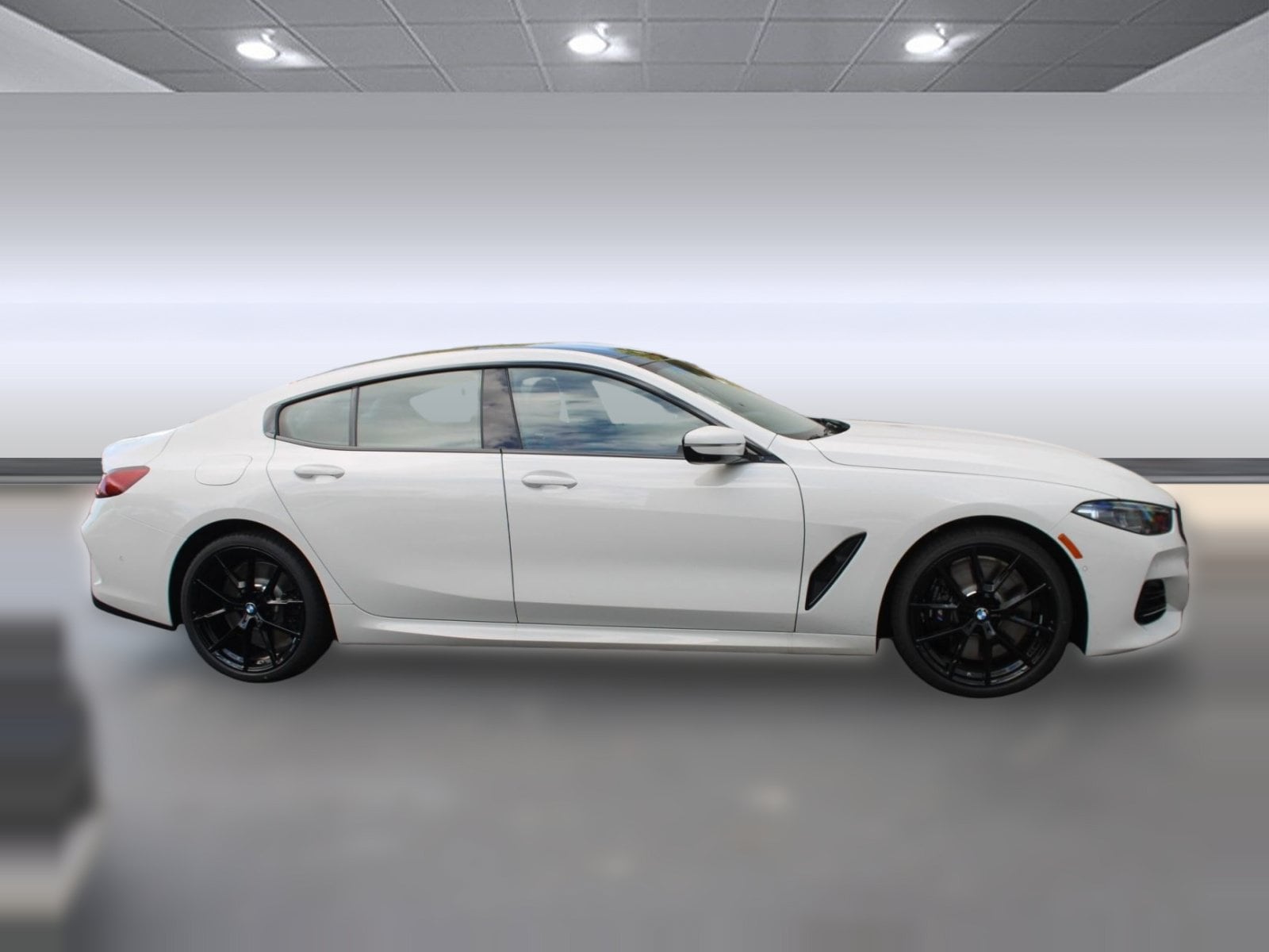 2026 BMW 8 Series 840i - Photo 8