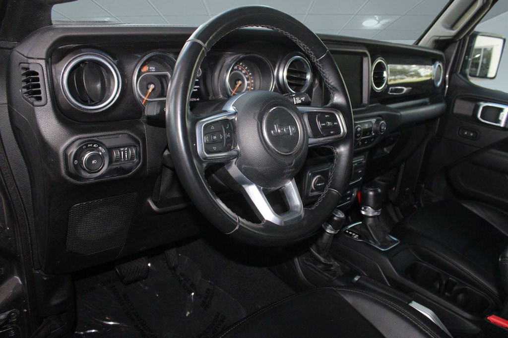 Used 2021 Jeep Wrangler Unlimited Sahara SUV