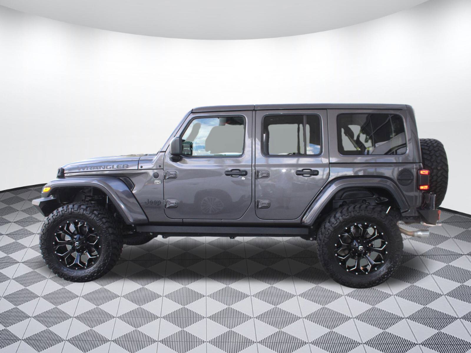 2021 Jeep Wrangler Unlimited Sahara Altitude photo 2