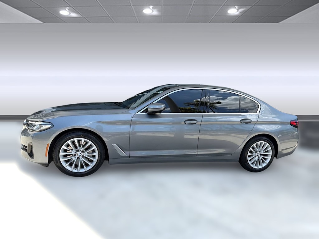 Used 2023 BMW 530i Sedan