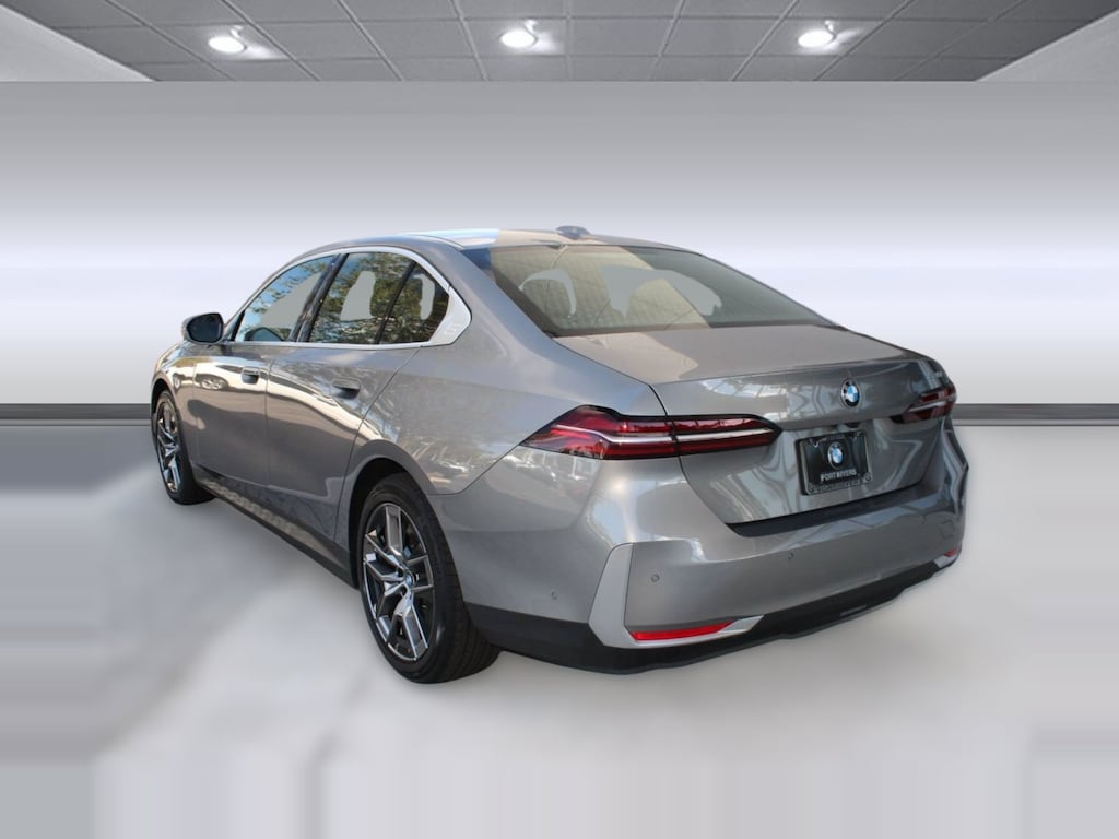 Used 2026 BMW 530i Sedan