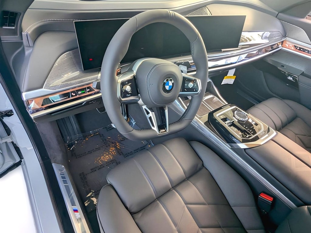 Used 2025 BMW 760i xDrive Sedan