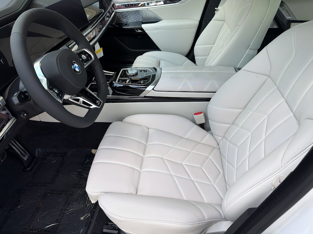 New 2026 BMW 740i Sedan