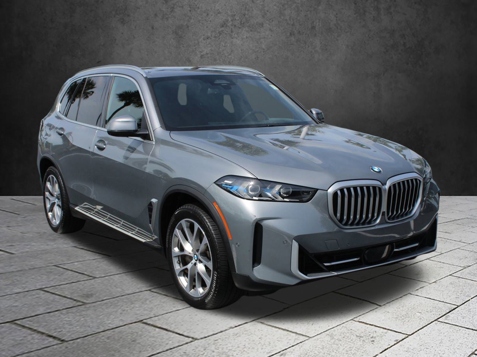 Used 2024 BMW X5 40i with VIN 5UX23EU04R9U70787 for sale in Fort Myers, FL