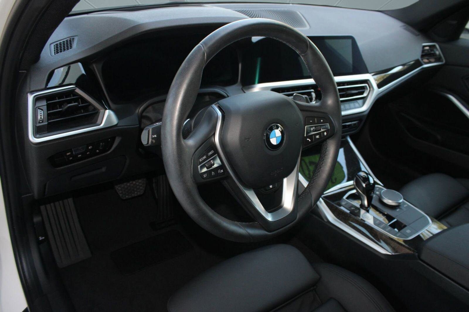 2020 Bmw 330i photo 4