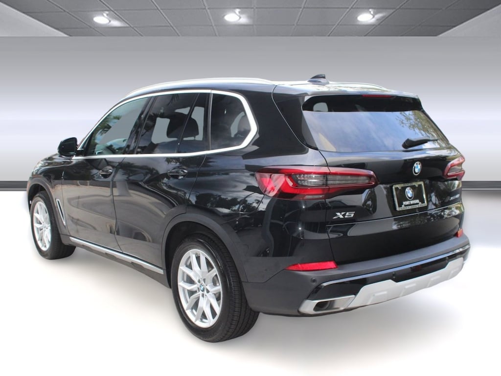 Used 2023 BMW X5 xDrive40i SUV