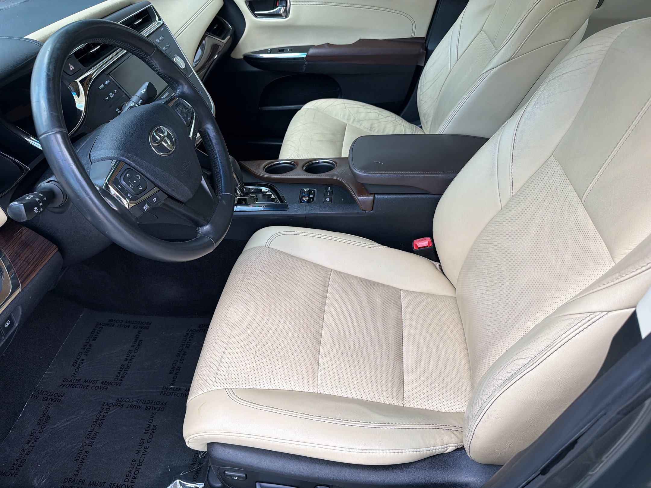 Avalon Hybrid Limited Sedan