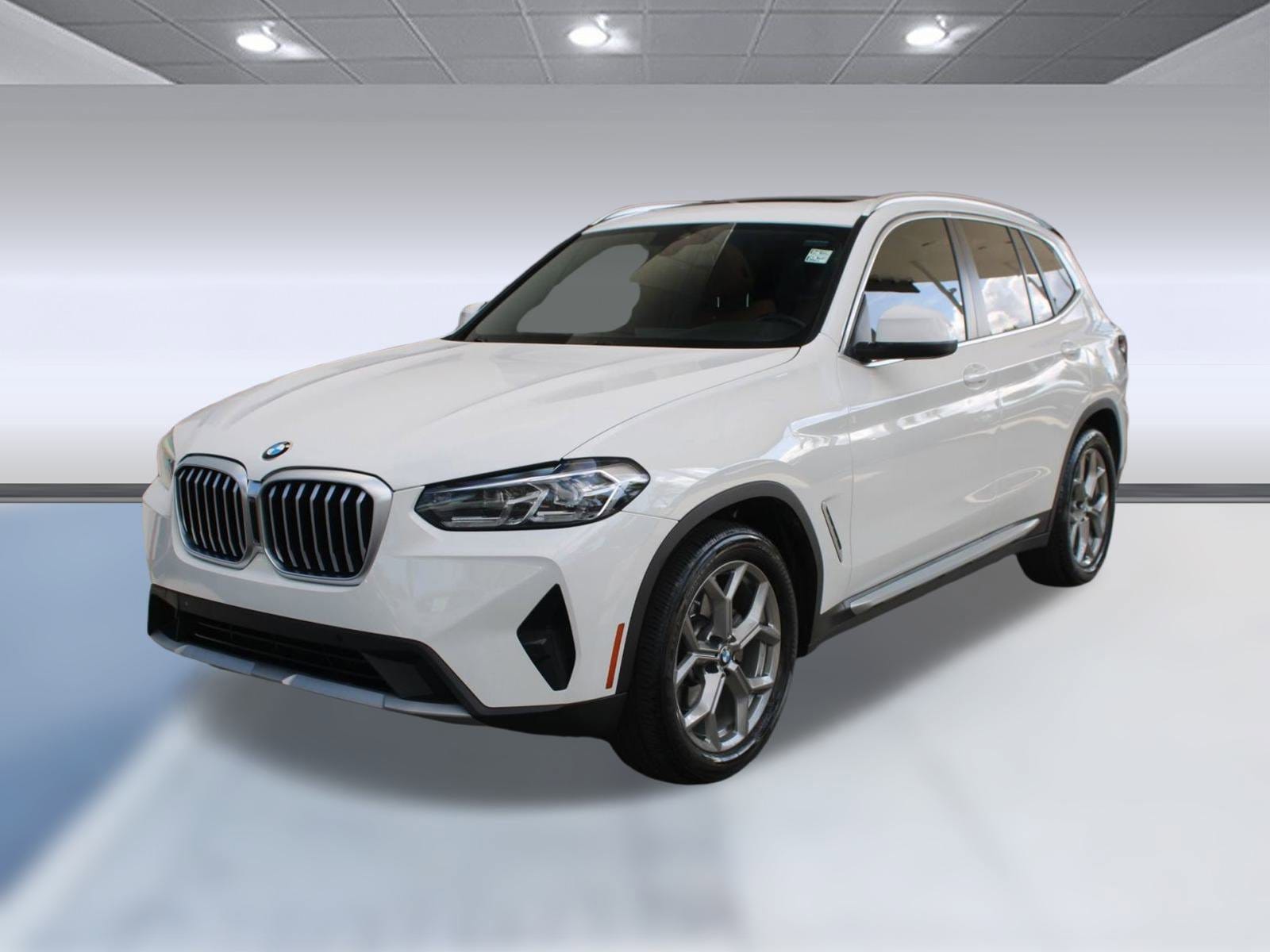 2022 BMW X3 30i's photo