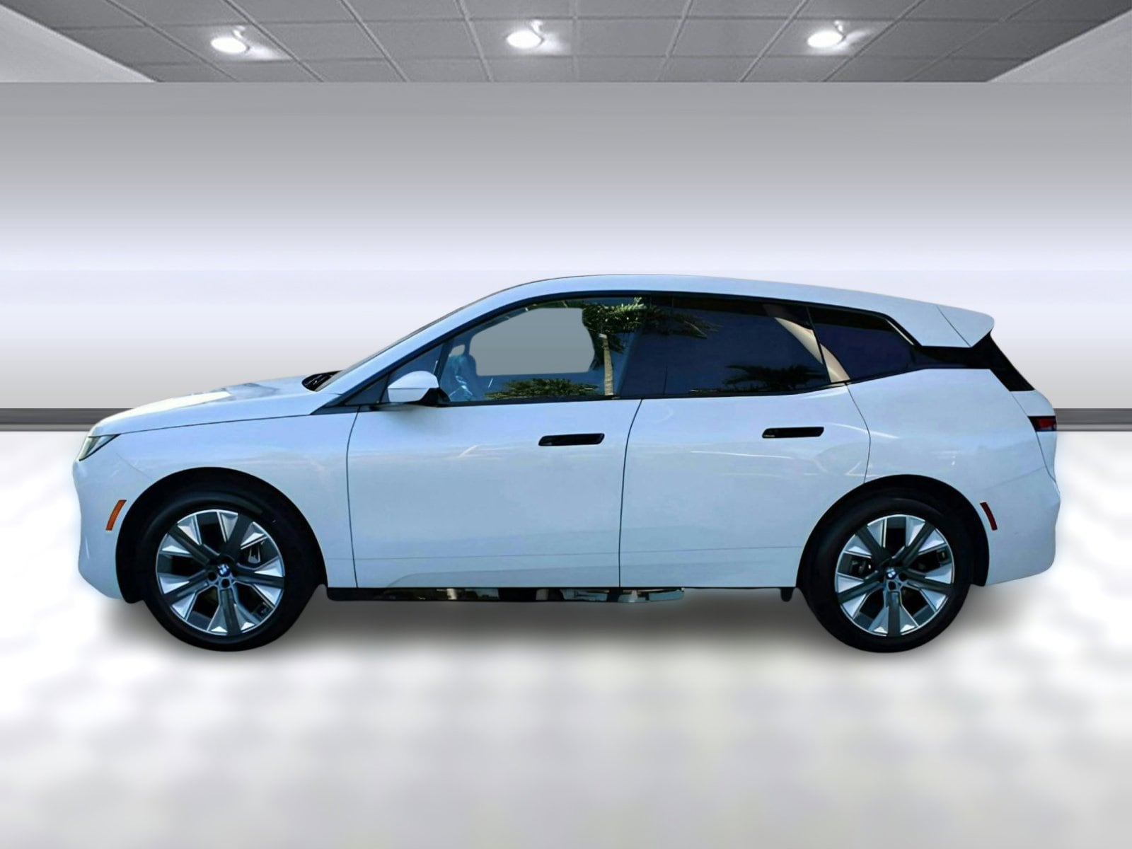 2026 BMW iX 60 - Photo 2