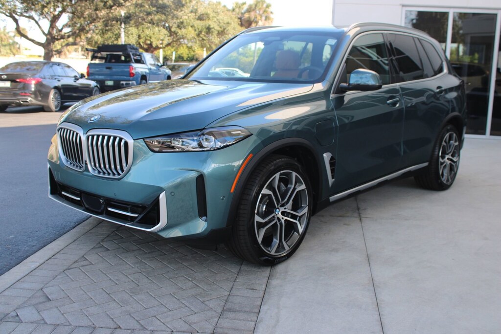 New 2026 BMW X5 PHEV xDrive50e SUV