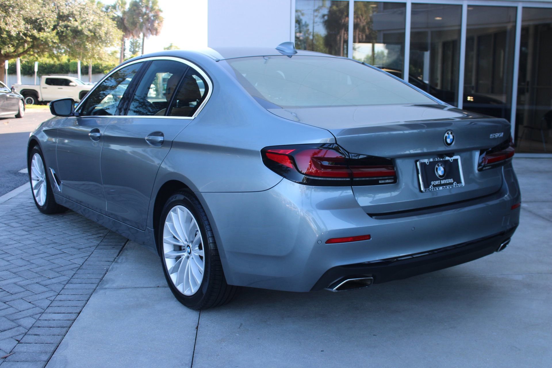 2021 Bmw 530i photo 3